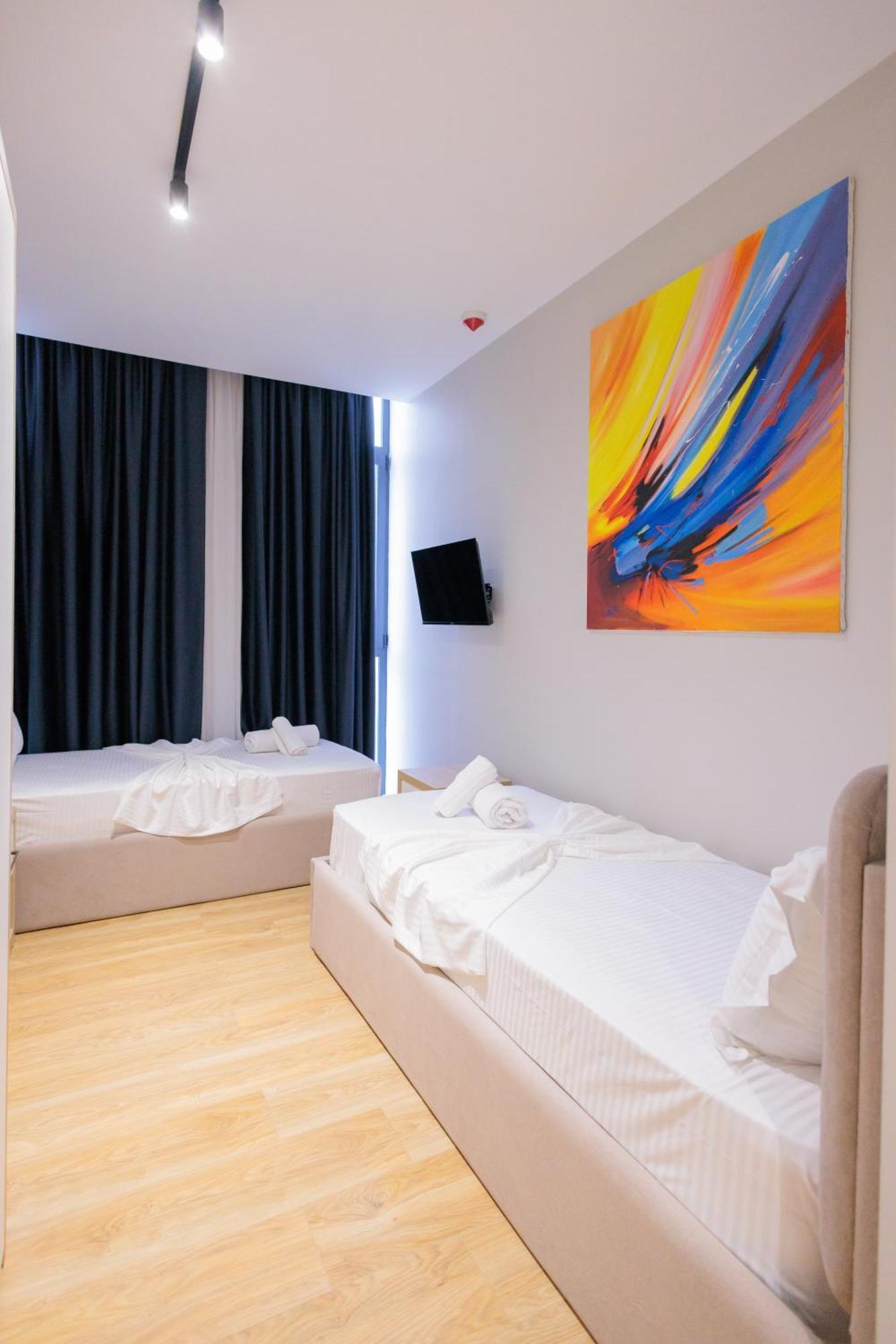 Bel Ami Tirana 2 Otel Dış mekan fotoğraf