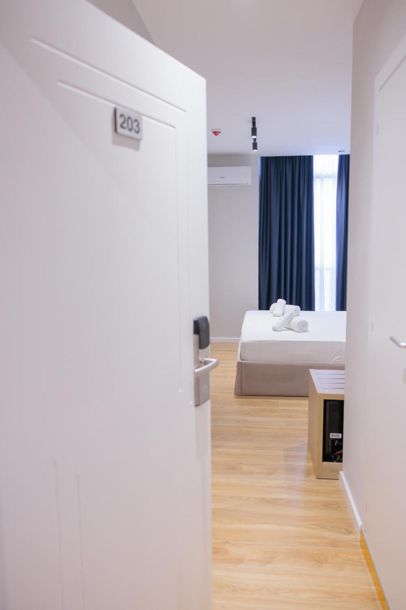 Bel Ami Tirana 2 Otel Dış mekan fotoğraf