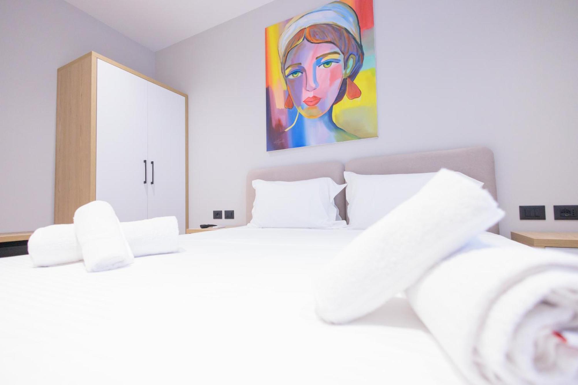 Bel Ami Tirana 2 Otel Dış mekan fotoğraf